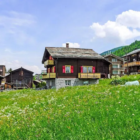 Heideroesli, Platthorn Apartman